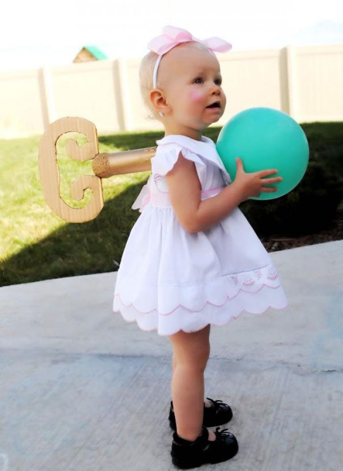 El problema lo tienes tú si ves algo malo en que un niño se pinte las uñas o se disfrace de princesa