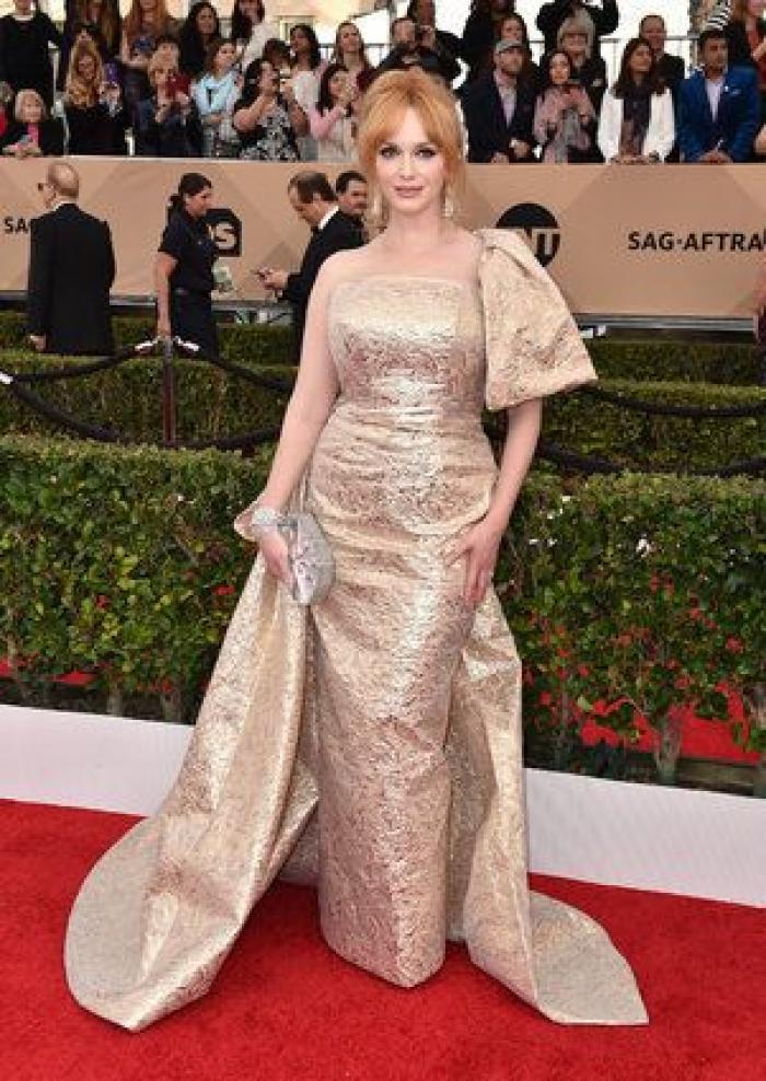 Sorpresa máxima: la cara de la actriz Sophie Turner al ver a Ryan Gosling en los premios SAG 2016