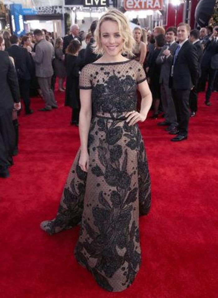 Sorpresa máxima: la cara de la actriz Sophie Turner al ver a Ryan Gosling en los premios SAG 2016