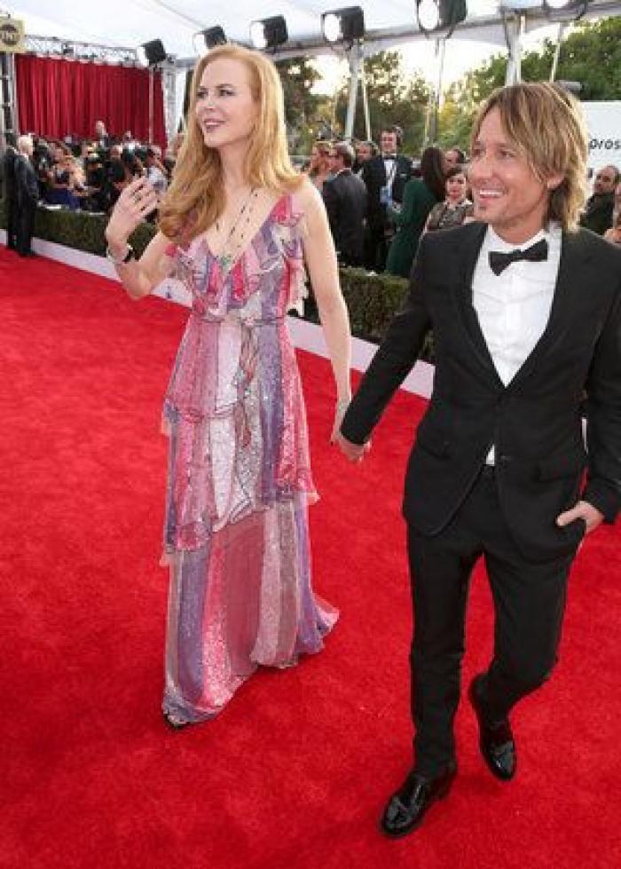 Sorpresa máxima: la cara de la actriz Sophie Turner al ver a Ryan Gosling en los premios SAG 2016