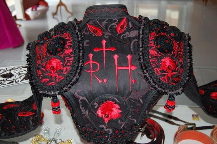 Twitter bloquea la cuenta de un torero por fomentar "placer sádico"