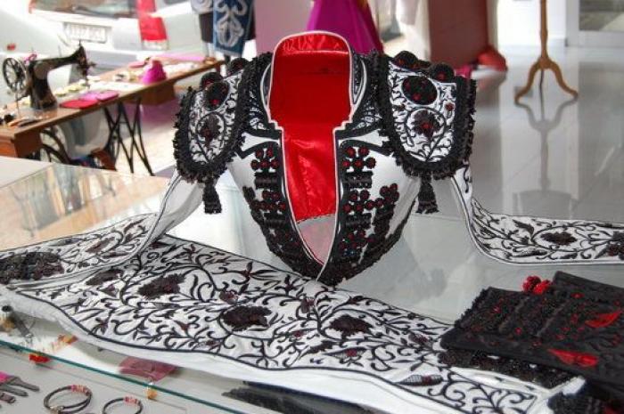 Twitter bloquea la cuenta de un torero por fomentar "placer sádico"