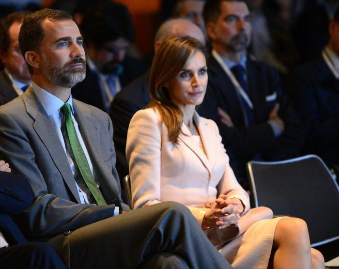 Letizia con Google Glass: visita de los Príncipes a la sede de la compañía (FOTOS)
