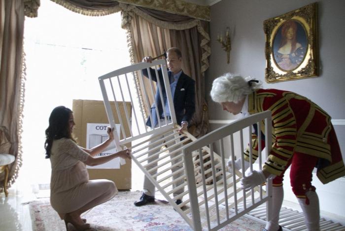 Fotos de famosos con dobles: la historia del falso desayuno cariñoso de Merkel y Hollande