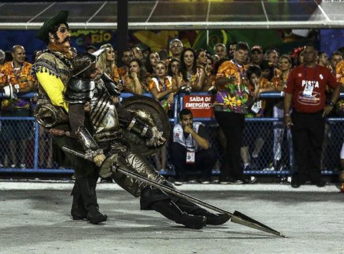 El invitado que no te esperas en el carnaval de Río de Janeiro