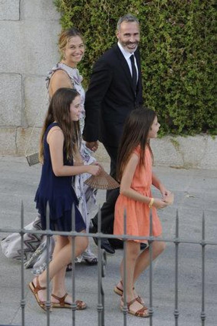 Lucía Pariente provoca un silencio incómodo en 'Sábado Deluxe' con esta broma sobre Juan Carlos I