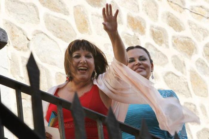 Lucía Pariente provoca un silencio incómodo en 'Sábado Deluxe' con esta broma sobre Juan Carlos I