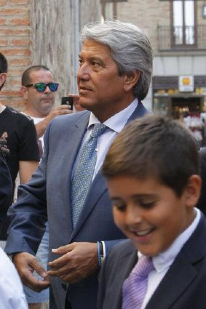 Lucía Pariente provoca un silencio incómodo en 'Sábado Deluxe' con esta broma sobre Juan Carlos I