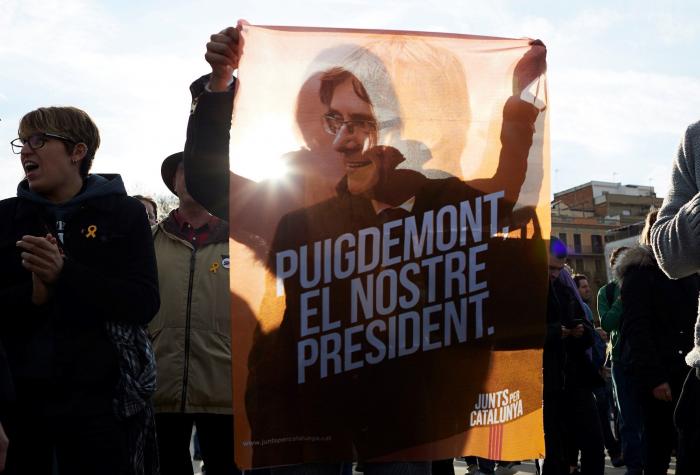 Hallan información sobre un cuartel, edificios estatales e infraestructuras críticas en la operación contra los CDR