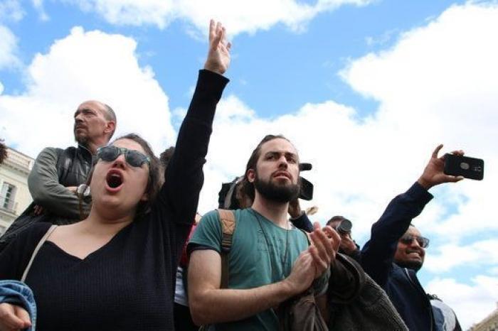 El Gobierno suaviza las exigencias para las becas y aumenta su cuantía en 100 euros