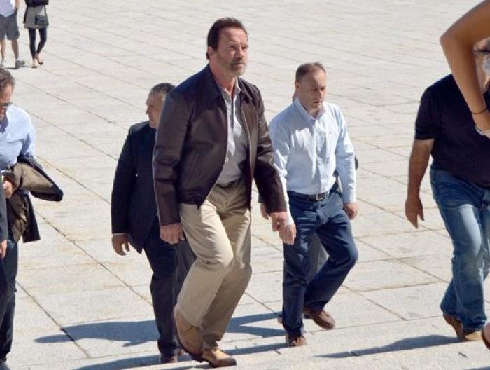 Schwarzenegger reconoce que cuando se mira en el espejo "vomita"