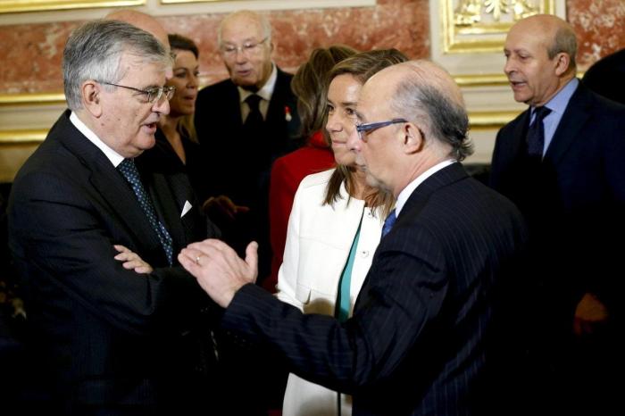 Rajoy descarta una reforma constitucional porque la del 78 está "en pleno vigor"