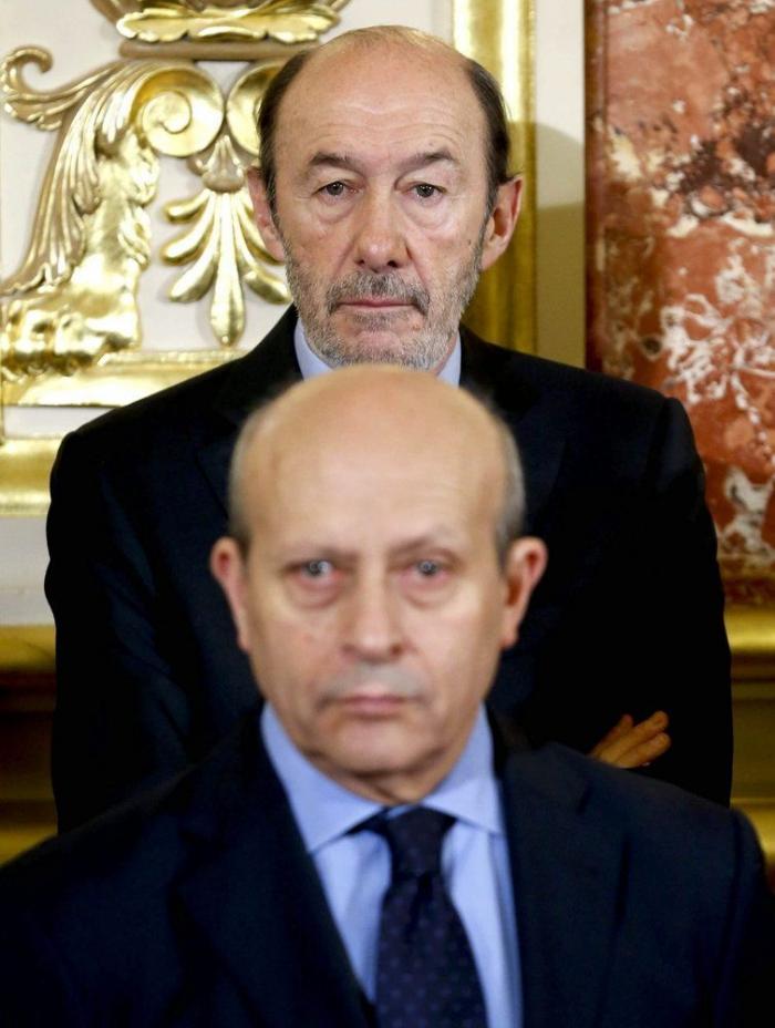 Rajoy descarta una reforma constitucional porque la del 78 está "en pleno vigor"