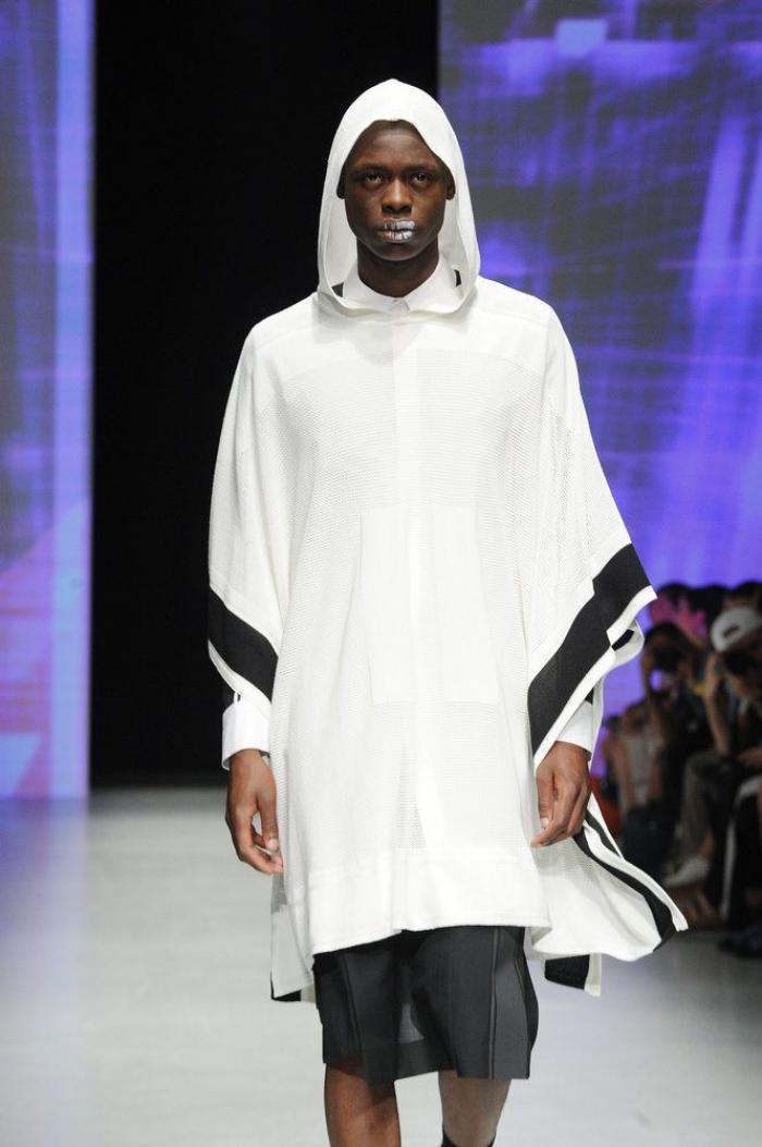 Edu, de 'Maestros de la costura', y Pepe, de 'Quién quiere casarse con mi hijo' son la misma persona