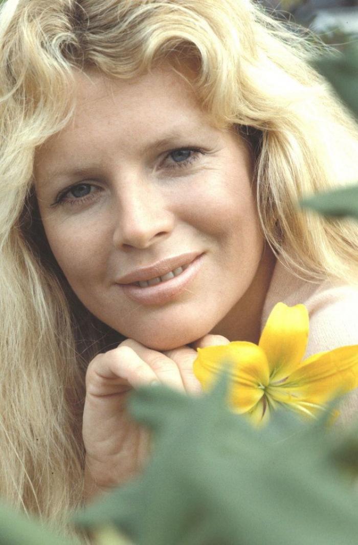 Kim Basinger cumple 60: su evolución, en fotos
