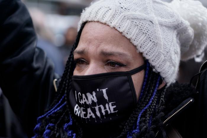 La Fiscalía pide 30 años de cárcel para Derek Chauvin por el asesinato de George Floyd