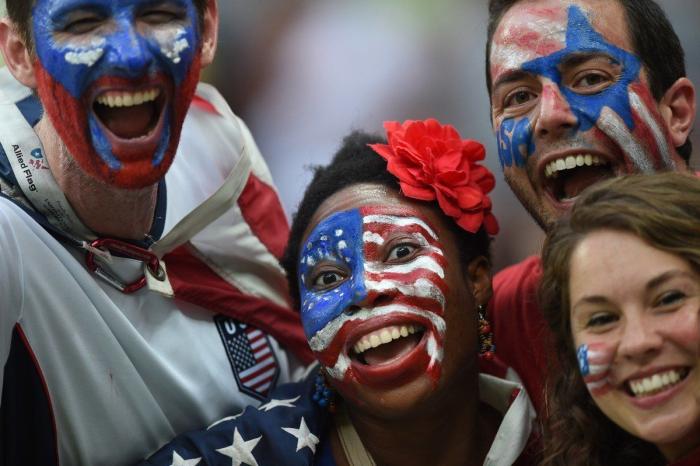 37 rostros pintados con los colores del Mundial (FOTOS)