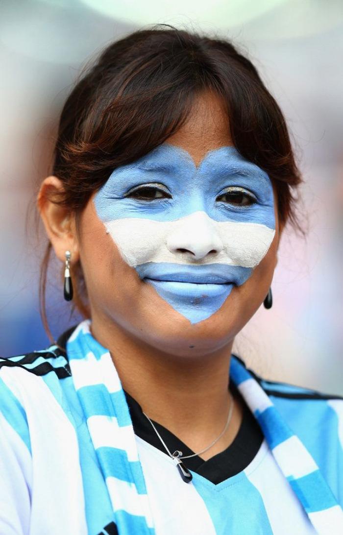 37 rostros pintados con los colores del Mundial (FOTOS)