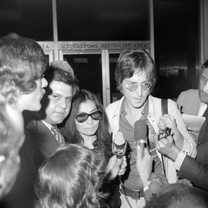 9 cosas que no sabías sobre las gafas de John Lennon