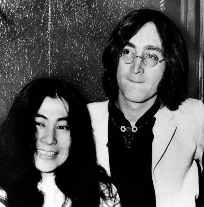 9 cosas que no sabías sobre las gafas de John Lennon