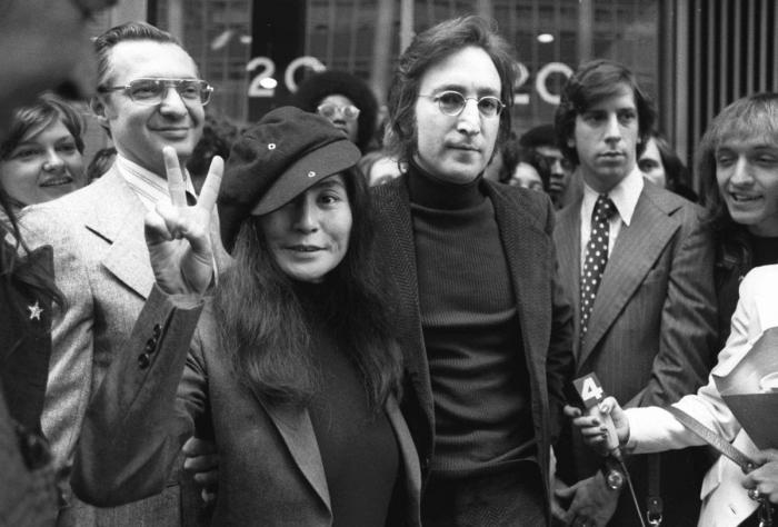 9 cosas que no sabías sobre las gafas de John Lennon