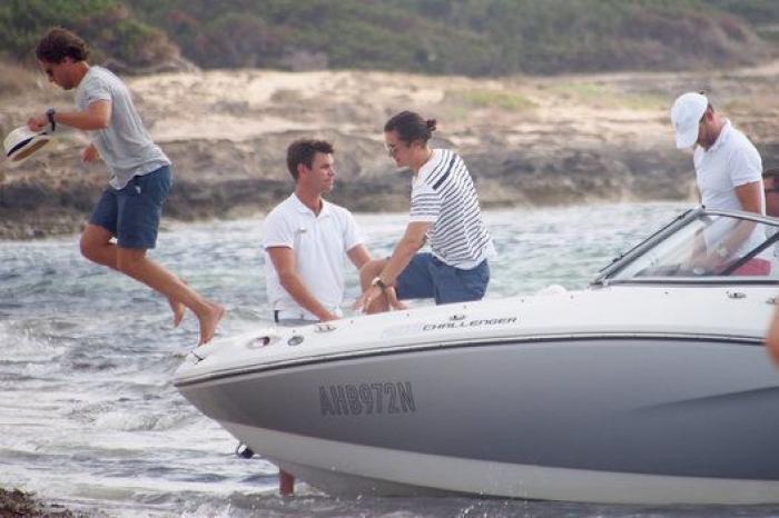 Famosos en la playa: así pasan el verano de 2014 (FOTOS)