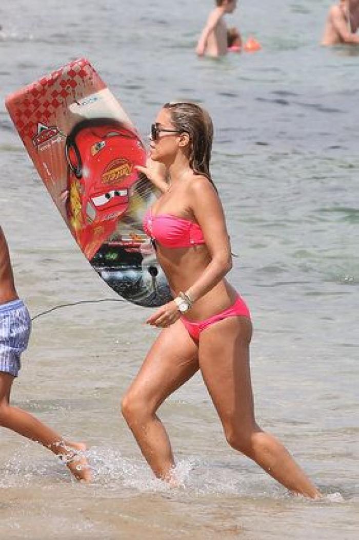 Famosos en la playa: así pasan el verano de 2014 (FOTOS)