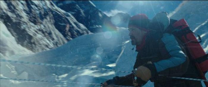 Captan una histórica imagen del Everest visto desde el Katmandú por el descenso en los niveles de contaminación