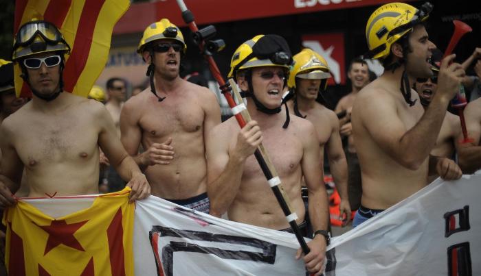 Billetes enfurecidos: protestar desde la cartera (FOTOS)