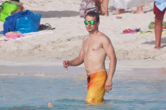 Famosos en la playa: así pasan el verano de 2014 (FOTOS)