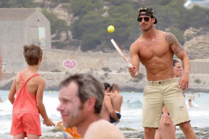 Famosos en la playa: así pasan el verano de 2014 (FOTOS)