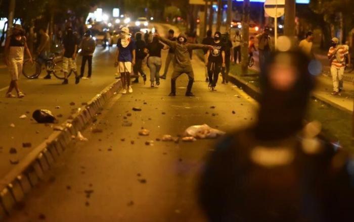 10 muertos en Colombia tras las protestas contra el abuso policial