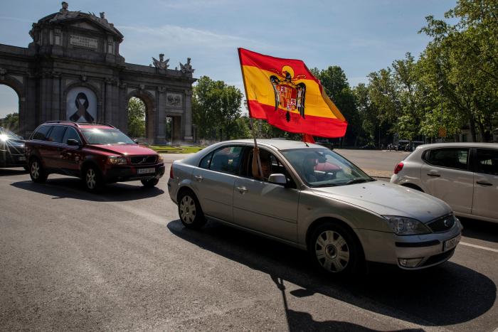 El reproche de Javier Negre a Cristina Seguí por lo que ha hecho en la manifestación de Vox: se ve en la foto