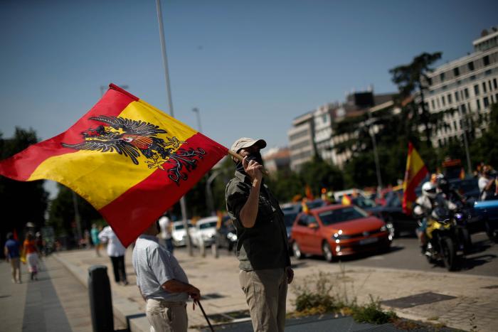 El reproche de Javier Negre a Cristina Seguí por lo que ha hecho en la manifestación de Vox: se ve en la foto