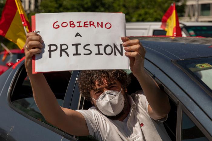 El reproche de Javier Negre a Cristina Seguí por lo que ha hecho en la manifestación de Vox: se ve en la foto