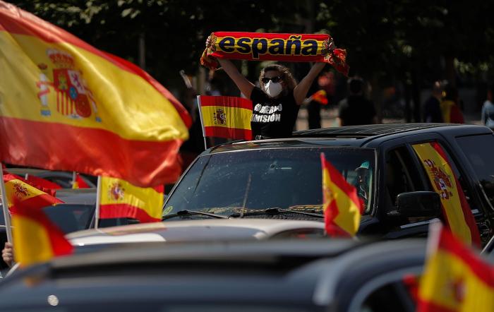 El reproche de Javier Negre a Cristina Seguí por lo que ha hecho en la manifestación de Vox: se ve en la foto