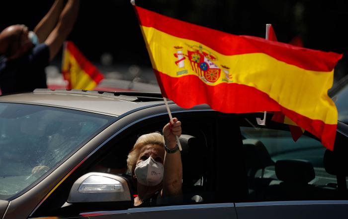 El reproche de Javier Negre a Cristina Seguí por lo que ha hecho en la manifestación de Vox: se ve en la foto