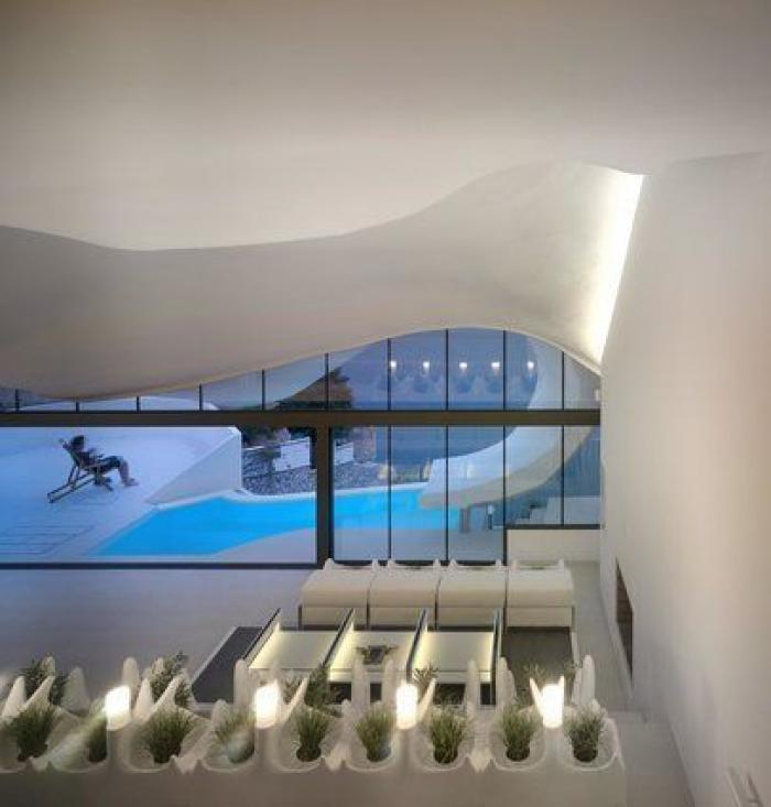 La casa del acantilado: una vivienda para soñar con vistas al Mediterráneo