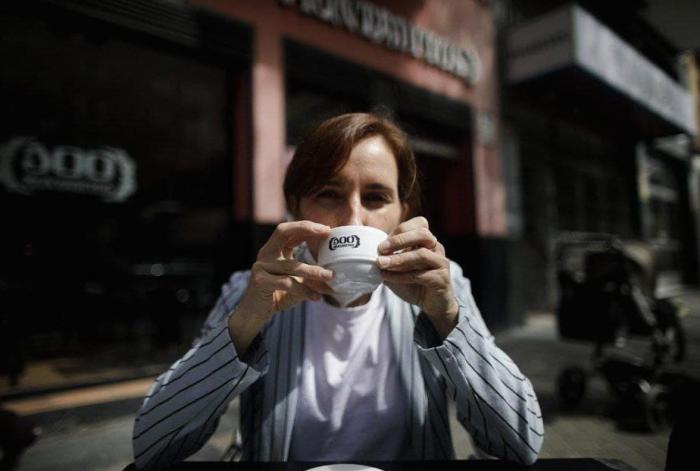 Ayuso ganaría las elecciones pero la izquierda puede sumar mayoría, según el CIS