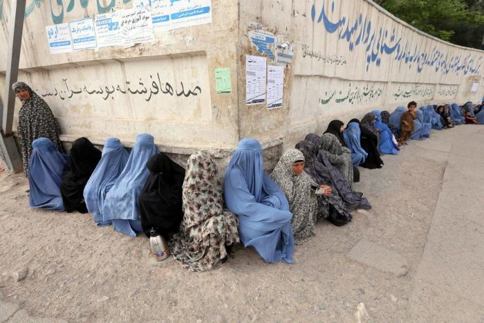 Afganistán se dispone a acudir a las urnas en alerta máxima por la violencia