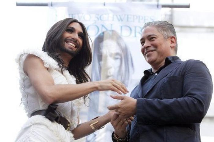 Conchita Wurst inaugura las Fiestas del Orgullo Gay 2014 en Madrid (FOTOS)