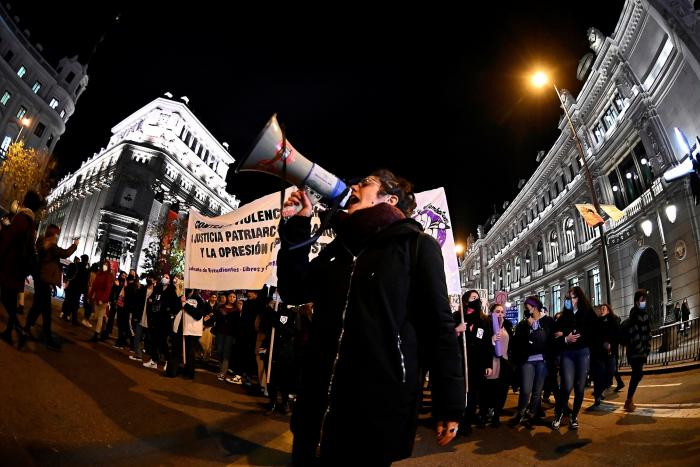 Detenidos cuatro hombres por la violación múltiple a una joven en Torrevieja (Alicante)