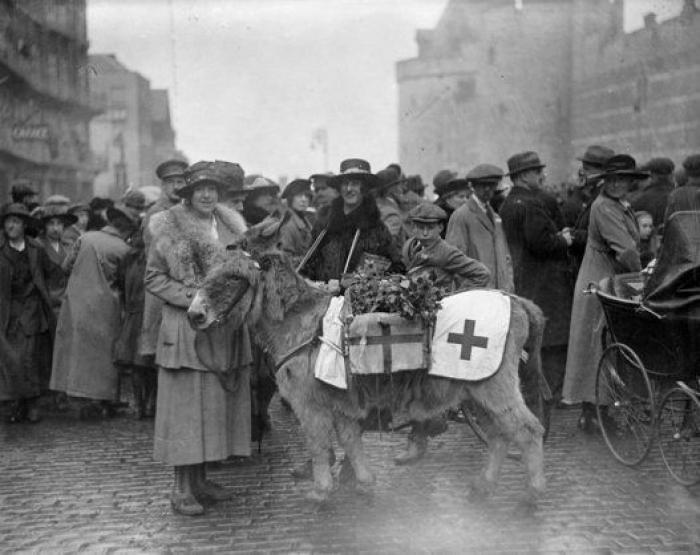 Así ha cambiado la Cruz Roja en sus 150 años de vida (FOTOS)