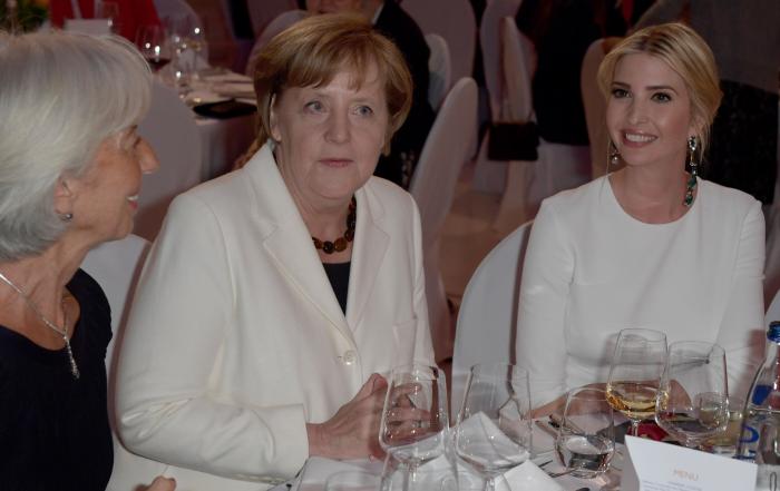 Un niño le pregunta a Carmen Lomana qué es el capitalismo: se queda de piedra y su respuesta es muy llamativa