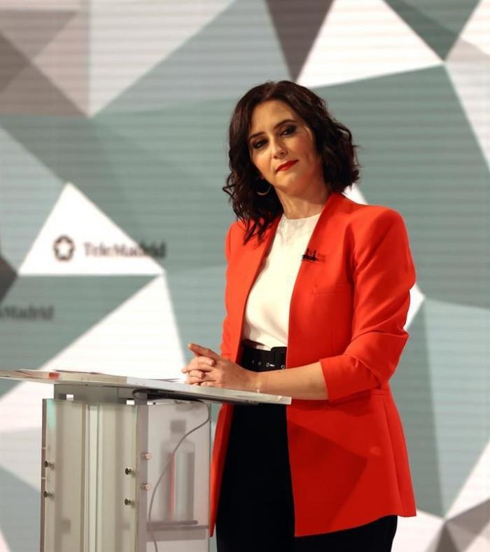 Monica García se pasa Twitter con su respuesta a este tuit del 'Mundo Today'