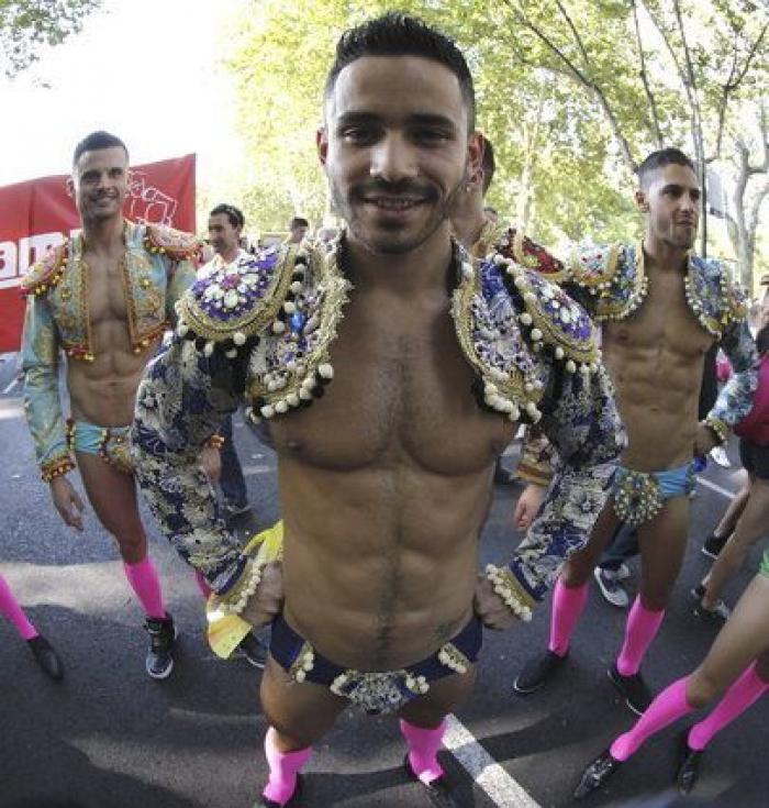 Orgullo Gay 2014: Miles de personas participan en la marcha de Madrid (FOTOS)