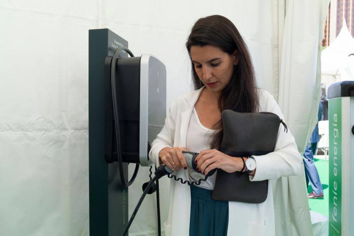 El PP borra el tuit que habían publicado tras la marcha de Iglesias: decían lo mismo que Vox