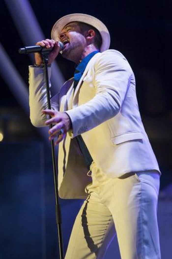 Concierto de Robin Thicke en Ibiza: pocas canciones y ganas de más