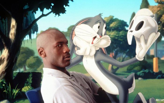 El director de 'Space Jam' despedaza la secuela, 'Space Jam: Nuevas Leyendas'