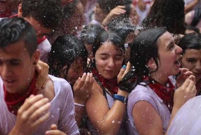 El chupinazo de San Fermín, en 19 imágenes (FOTOS)